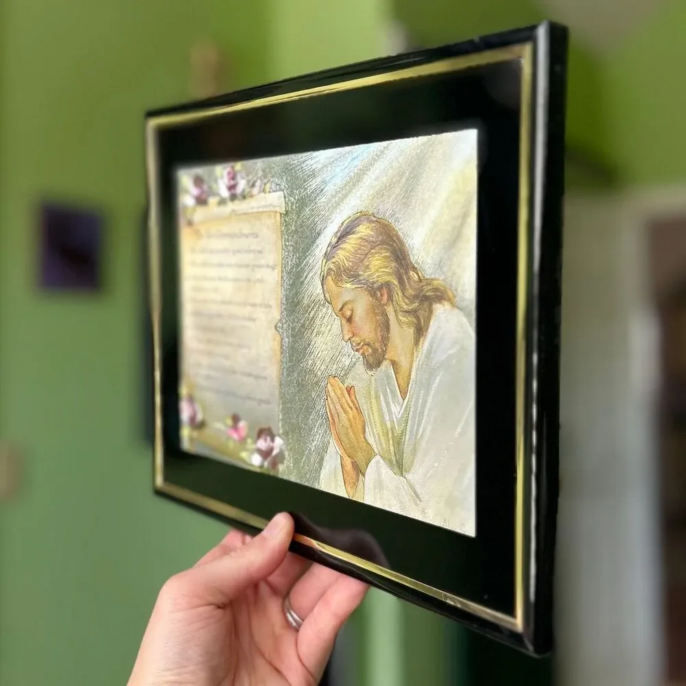 VTG Iridescent Faith Based Commandments Praying Faithful Wall Sign
